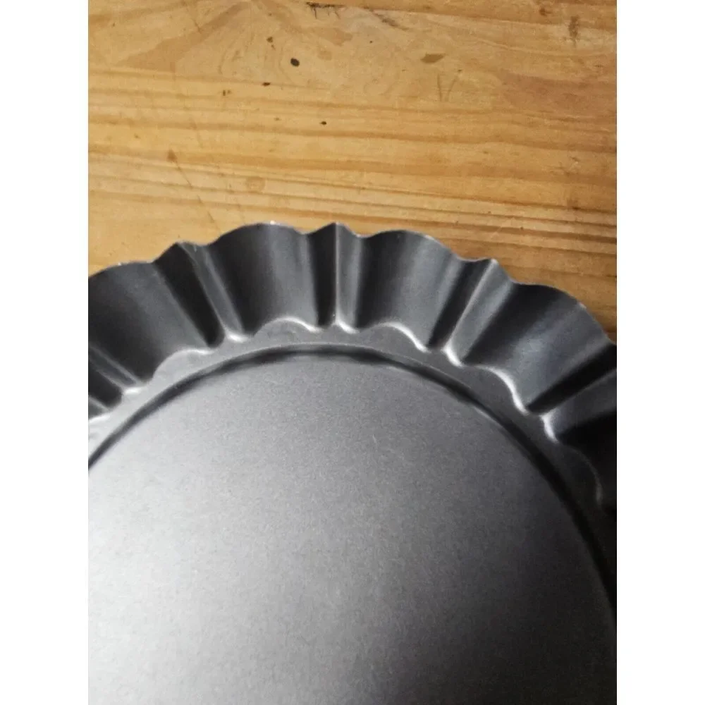 Vintage Chef Tell Dessert Pan by‎ Nordic Ware tan coating no stick 10*1.5